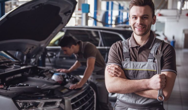 Le rôle des concessionnaires automobiles dans la maintenance et l'entretien de votre véhicule